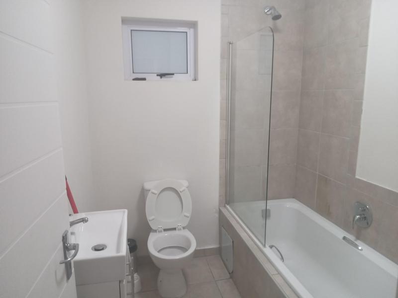 To Let 4 Bedroom Property for Rent in Stellendale Western Cape